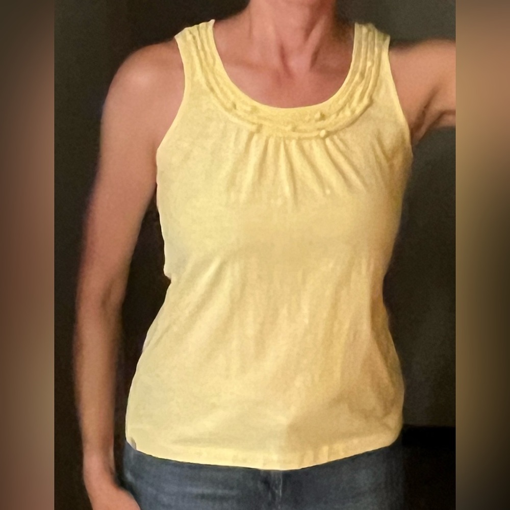 Eddie Bauer yellow tank top with collar detail size Small